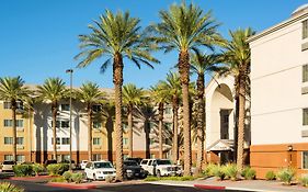 Sonesta Simply Suites Las Vegas Convention Center